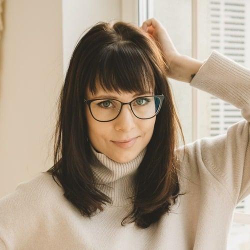 Ekaterina V. || item.role}