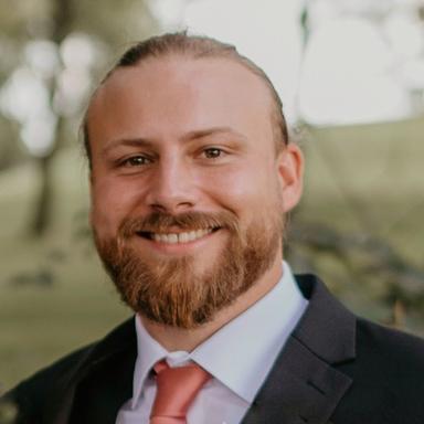 Elliott C. - Lead Software Engineer - Cloud, DevOps and Data Platforms