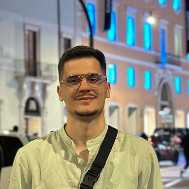 Endrit S. - Senior Full-Stack Engineer - React, Node and Web Development