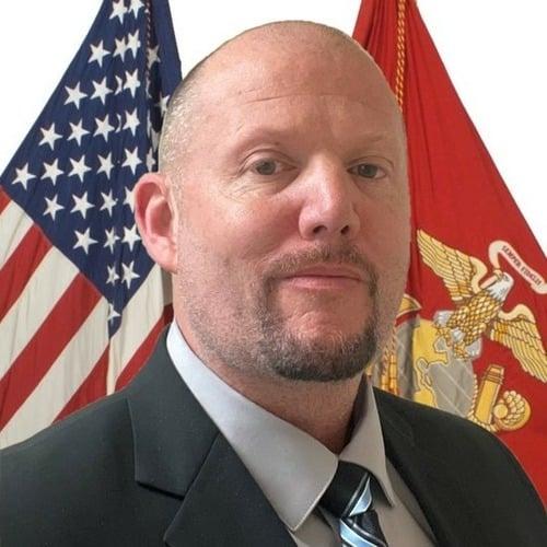 Eric L. || item.role}