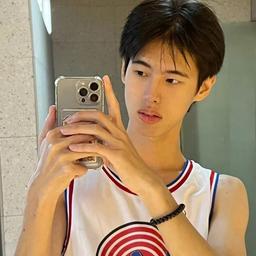 Ethan Z. - Software Engineer - Frontend, CI/CD and Web Development