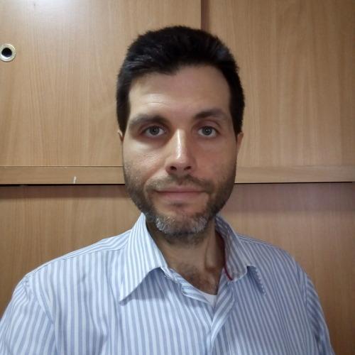 Ezequiel C. || item.role}