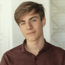 Fausto S. - Software Engineer - Mobile, Backend and AI Platforms