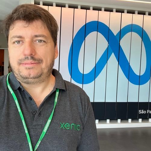 Fernando R. || item.role}