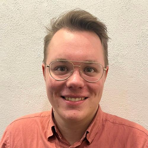 Filip Z. || item.role}