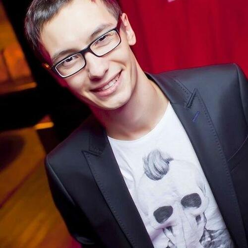 George G. || item.role}