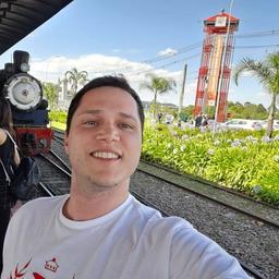 Gustavo S. - Software Engineer - Cloud, DevOps and General Development