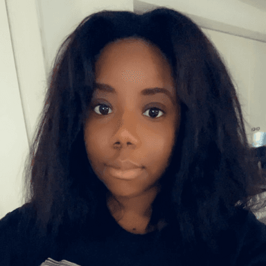 Gwendolyne E. - Junior Software Engineer - Cloud, Backend and General Development