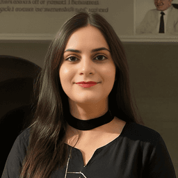 Hamna R. - Software Engineer - AI, Full-Stack and General Development