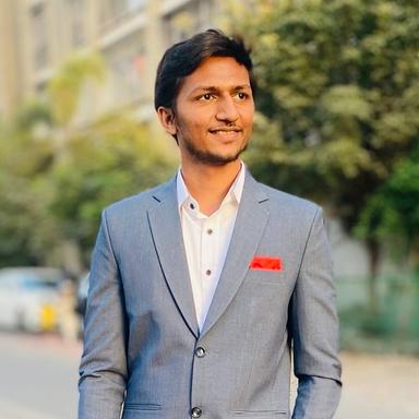 Hardik M. - Lead Mobile Engineer - iOS, Swift and Apple Platforms
