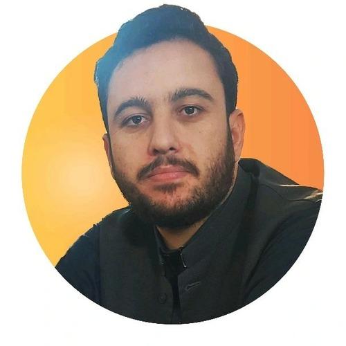 Haris S. || item.role}