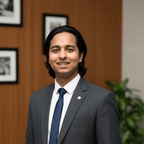 Haris S. || item.role}