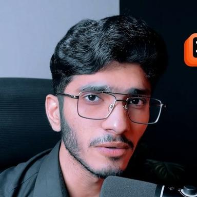 Hasnaat I. - Senior Full-Stack Engineer - AI, Python and AI Platforms