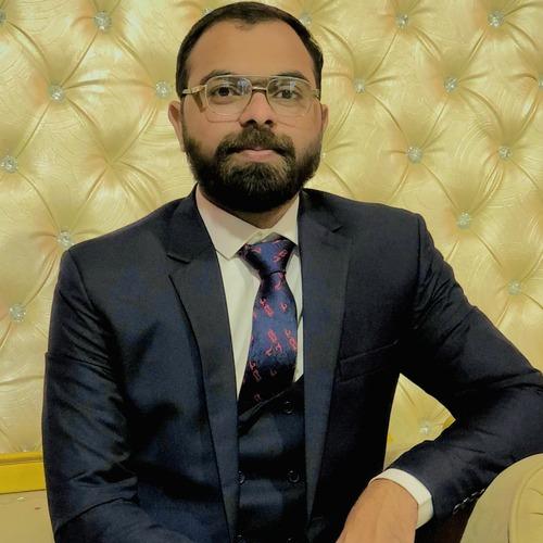 Hassan J. || item.role}