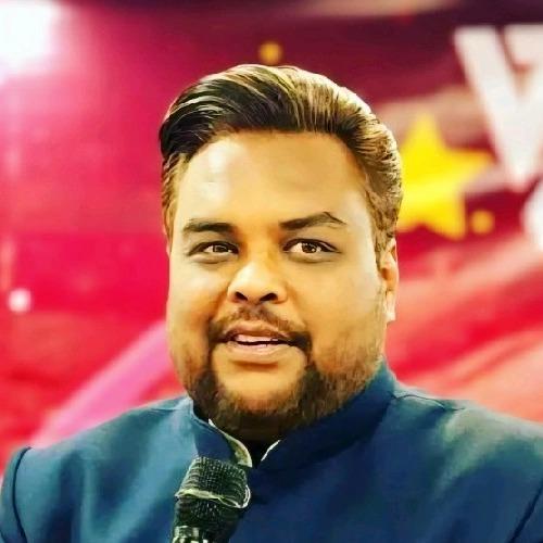 Himanshu J. || item.role}