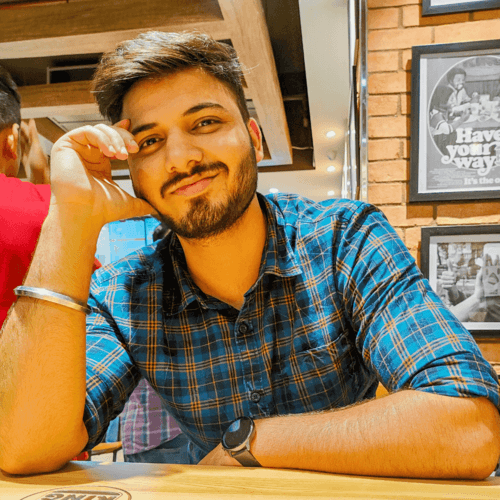 Himanshu  S. || item.role}