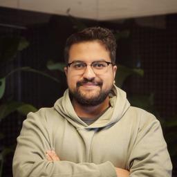 Huzaifa A. - Senior Full-Stack Engineer - Cloud, Modern Frameworks and Mobile Platforms