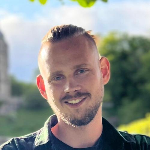 Ivan K. || item.role}