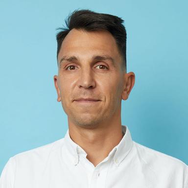 Ivan P. - Senior Full-Stack Engineer - React, Node.js and Cloud Platforms