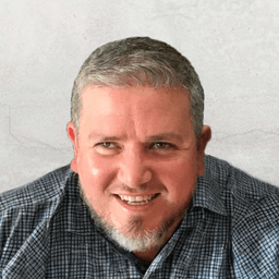 Jacques R. - Lead Backend Engineer - PHP, MySQL and Web Hosting