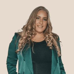 Janine S. - Software Engineer - Web, Backend and General Development