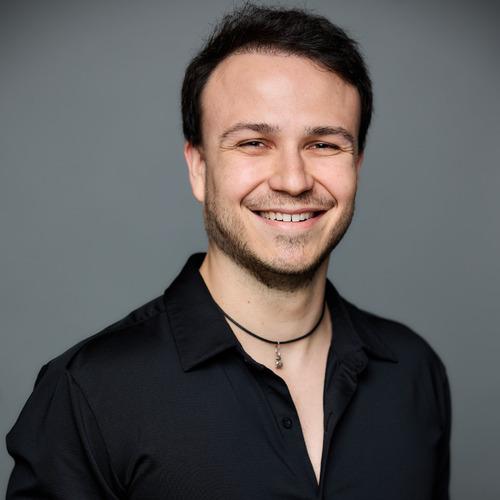 Javier R. || item.role}