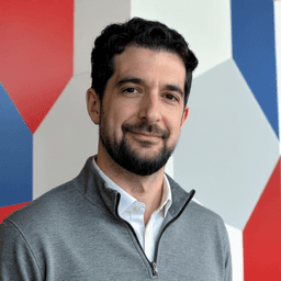 Javier S. - Senior Software Engineer - Cloud, Game Development and Mixed Reality Platforms