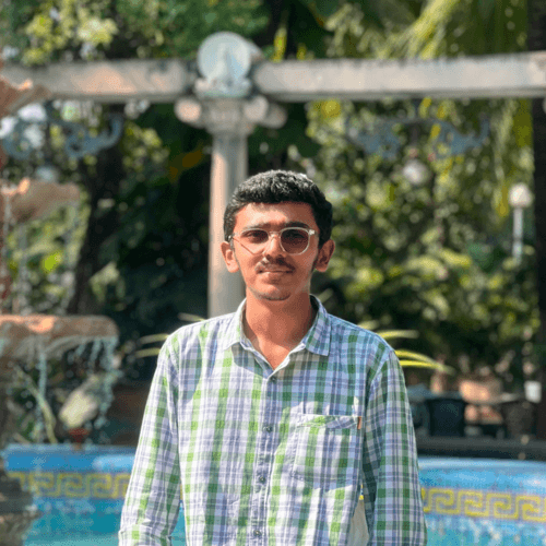 Profile of Jay K., Junior Full-Stack Engineer - PHP, Vue.js and Mobile Platforms at Softaims