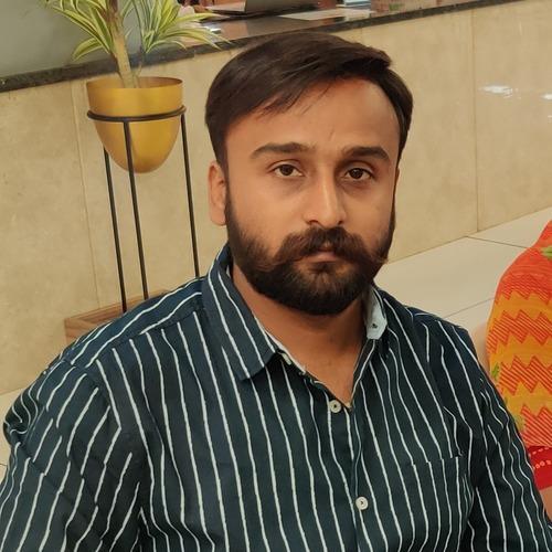 Jay R. || item.role}