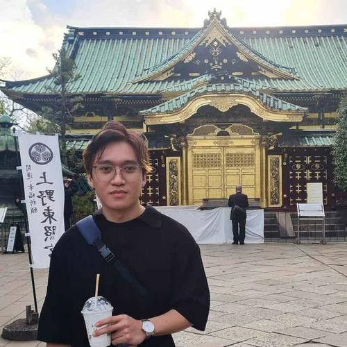 Jefferson S. || item.role}