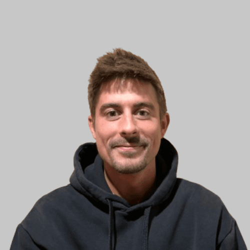 Johann B. || item.role}