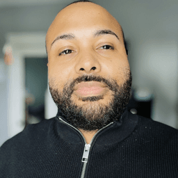 Jorge S. - Lead Mobile Engineer - Flutter, Firebase and AI Platforms