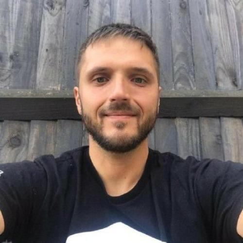 Jose R. || item.role}