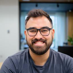 Juan V. - Lead Software Engineer - Frontend, Backend and Modern Frameworks