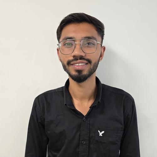 Karan D. || item.role}