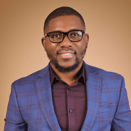 Karl S. || item.role}