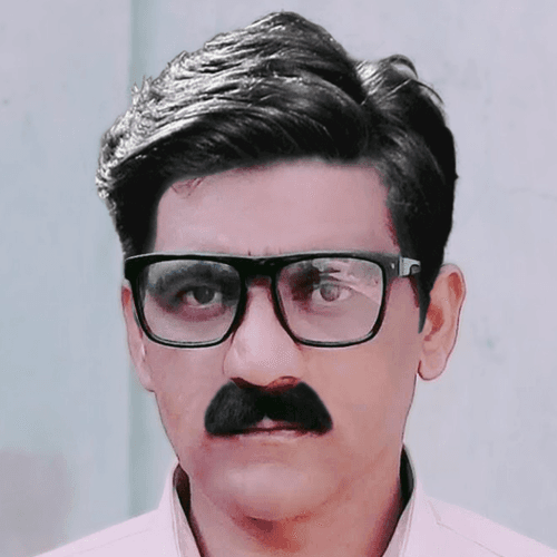 Khaliq D. || item.role}