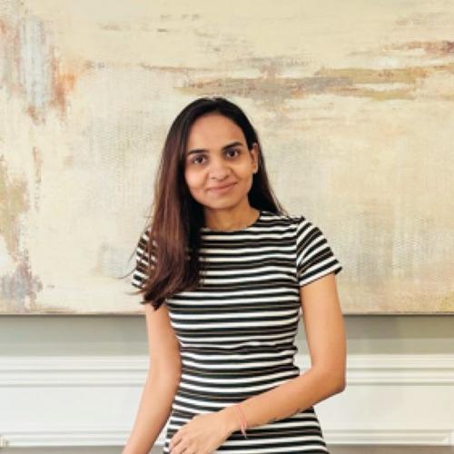 Komal M. - Langgraph AI Engineer