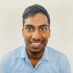 Komal Y. - Senior Full-Stack Engineer - React, Node and Mobile Platforms