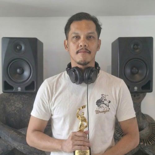 Kristofer John C. || item.role}