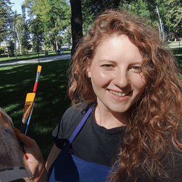 Lana R. - Software Engineer - Frontend, UI/UX and Mobile Platforms