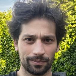 Leo C. - Junior Full-Stack Engineer - Blockchain, AI and Web Development