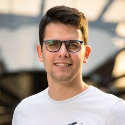 Luka M. - Senior Full-Stack Engineer - Vue.js, Laravel and Business Applications