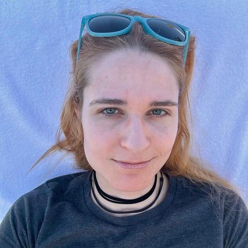 Luna C. || item.role}