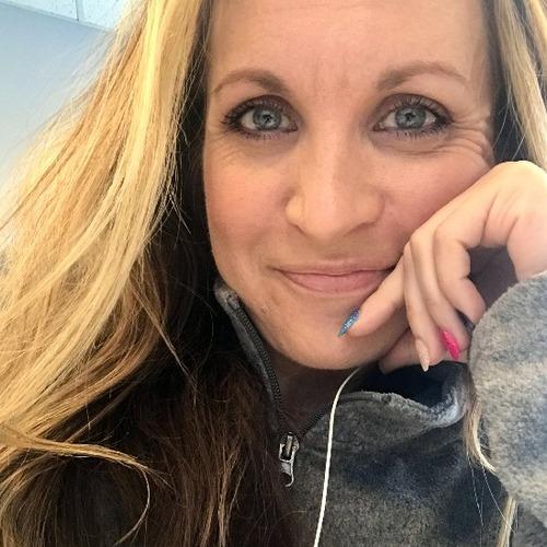 Lyndsay B. || item.role}