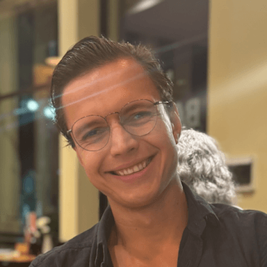 Maksim S. - Lead Software Engineer - Cloud, Backend and AI Platforms