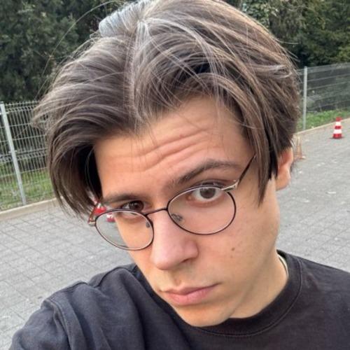 Maksym S. || item.role}