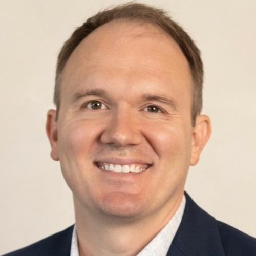 Marcus B. || item.role}