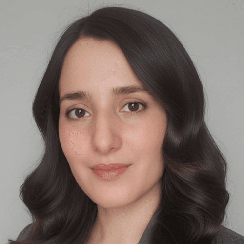 Maryam K. || item.role}