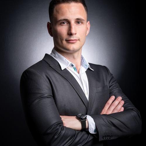 Mate P. || item.role}